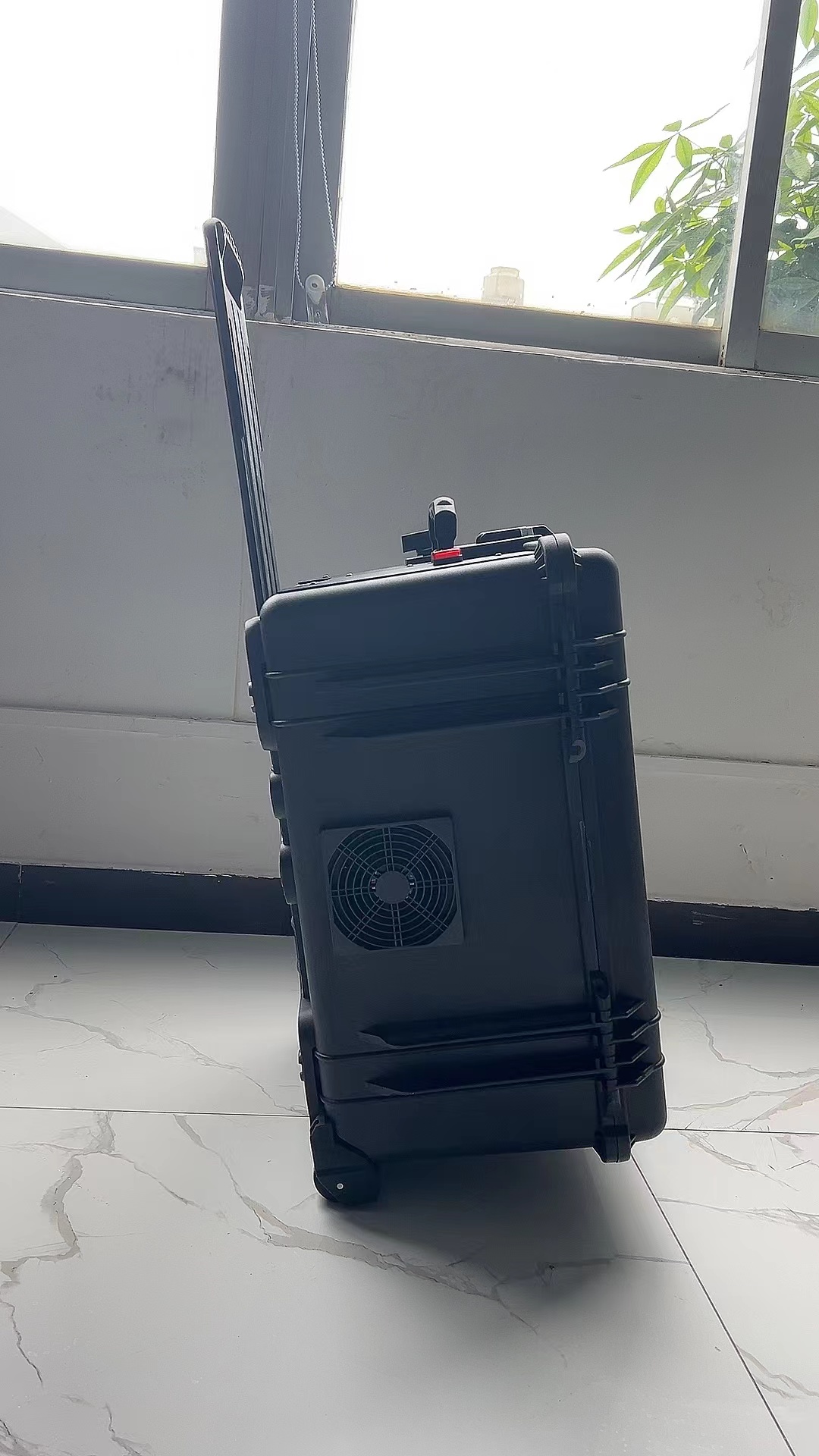打安镇手拉箱型移动通信干扰器